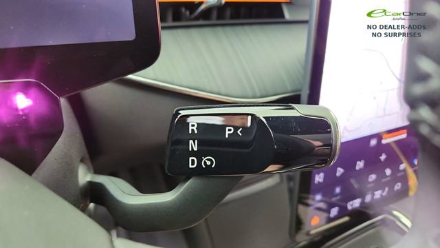 Used 2025 Polestar Polestar 3 image 42