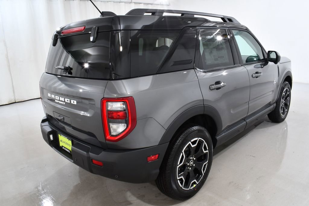 New 2025 Ford Bronco Sport Outer Banks w/ Outer Banks Tech Package+ AWD/4WD image 11