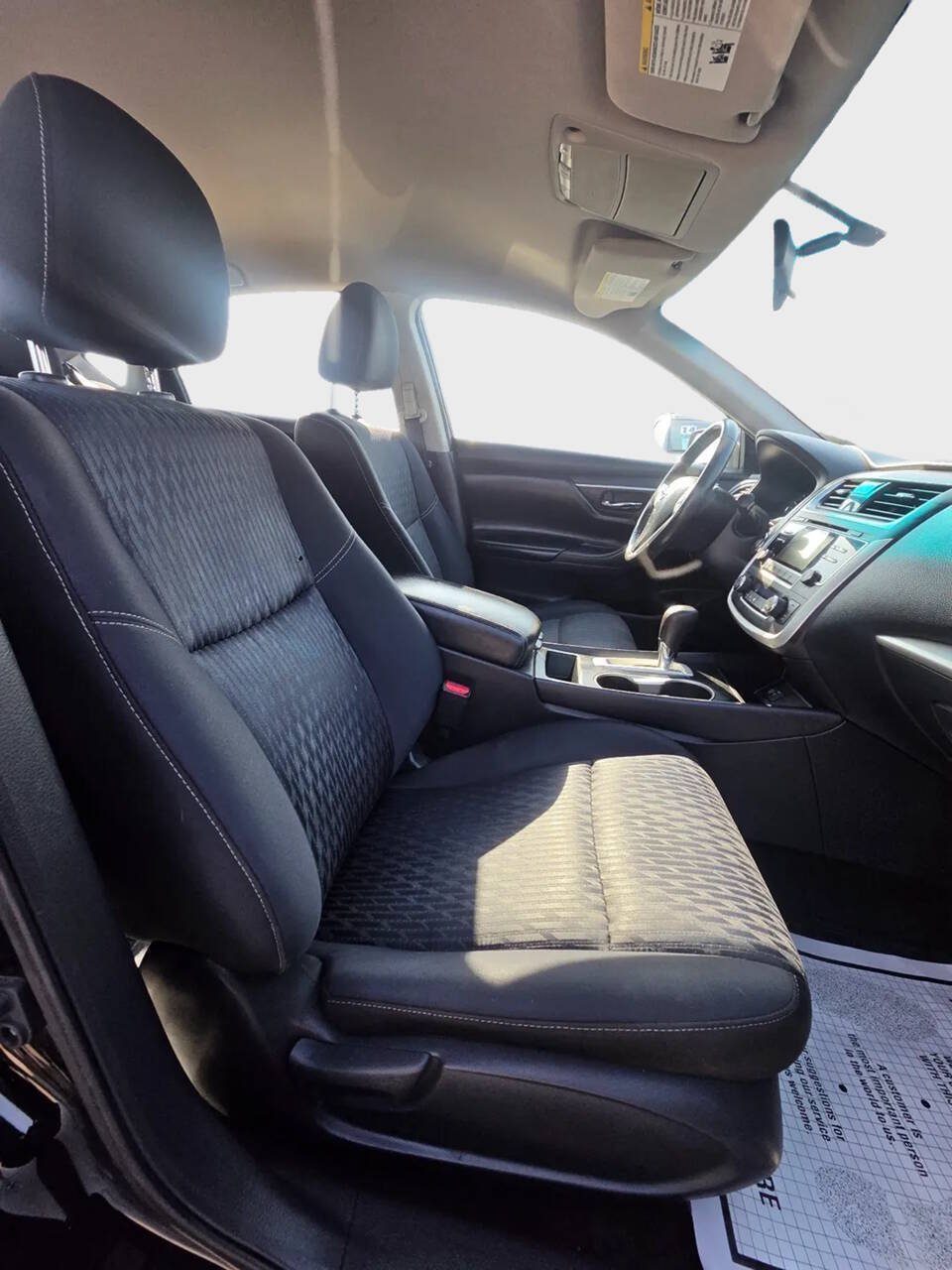 Used 2017 Nissan Altima 2.5 SV FWD image 11