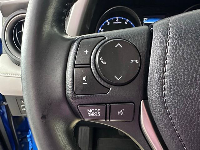 Used 2017 Toyota RAV4 XLE AWD/4WD image 22