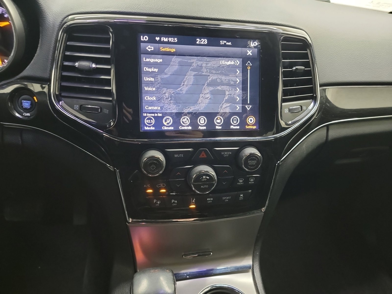 Used 2021 Jeep Grand Cherokee Trailhawk w/ Trailhawk Luxury Group image 19