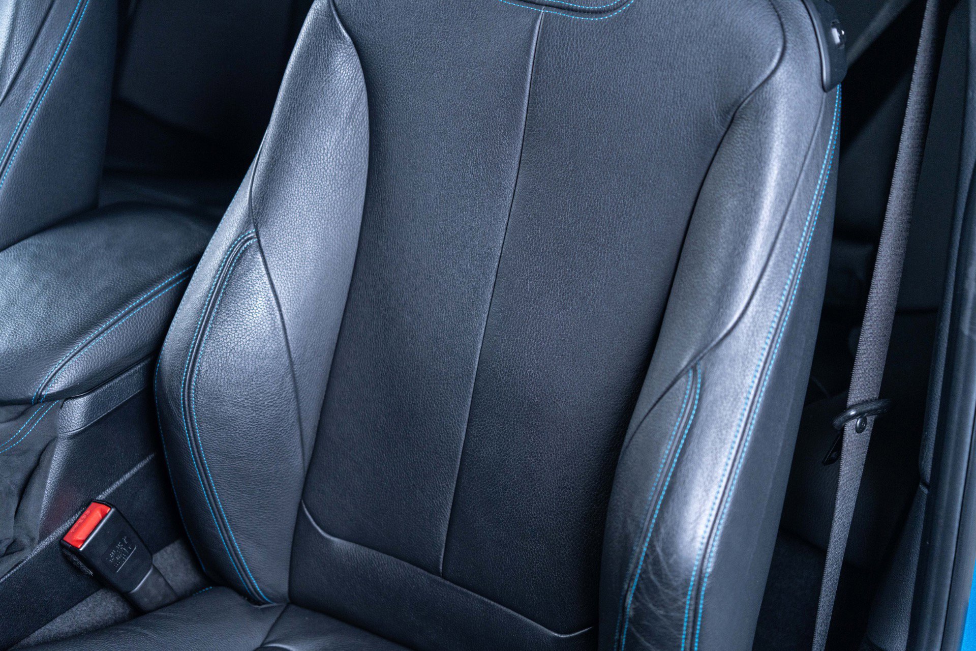 Used 2017 BMW M2 RWD image 42