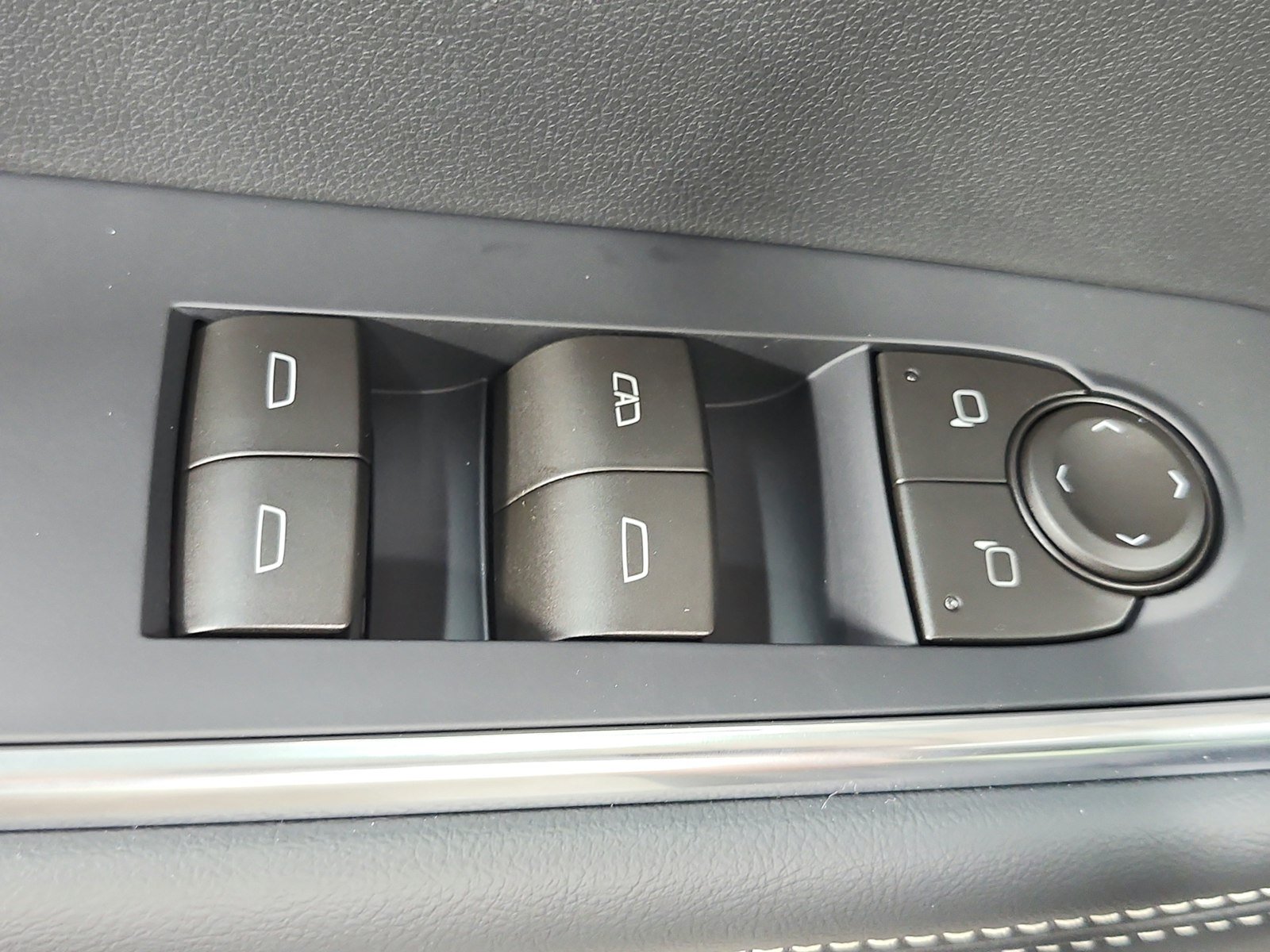 New 2027 GMC Acadia Elevation w/ Elevation Premium Package AWD/4WD image 35