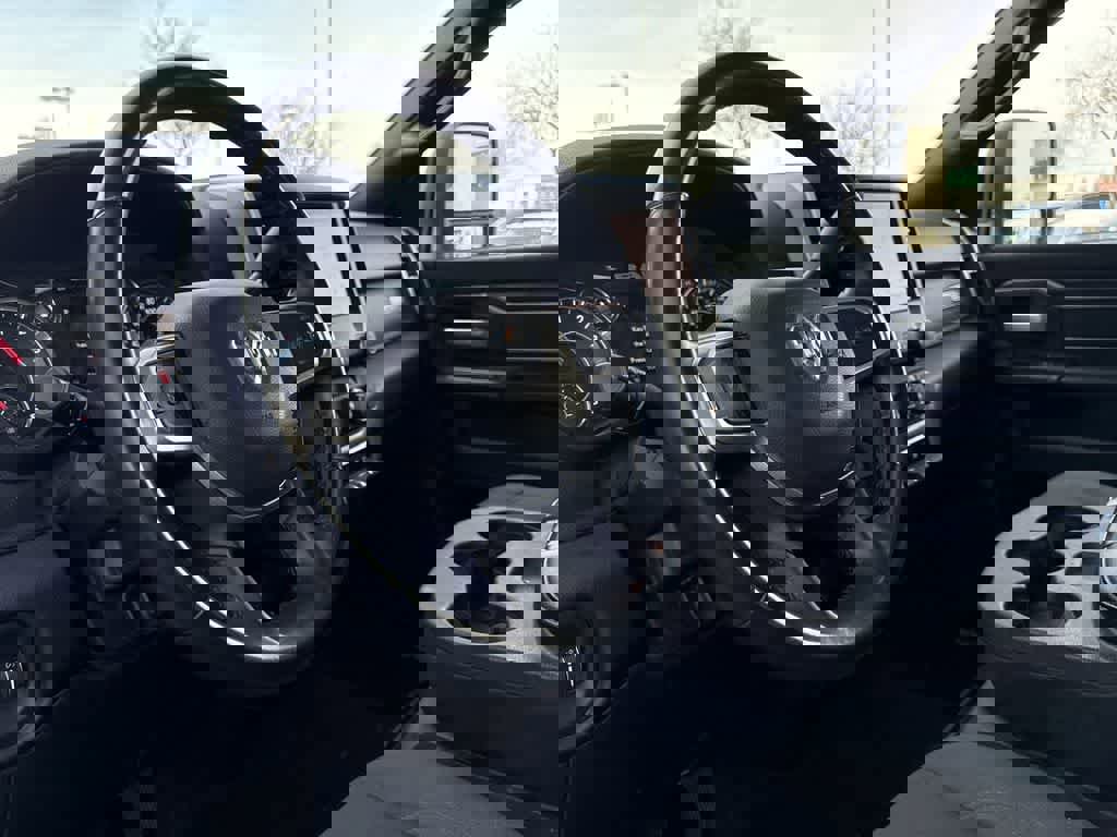 Used 2024 RAM 2500 Laramie image 2