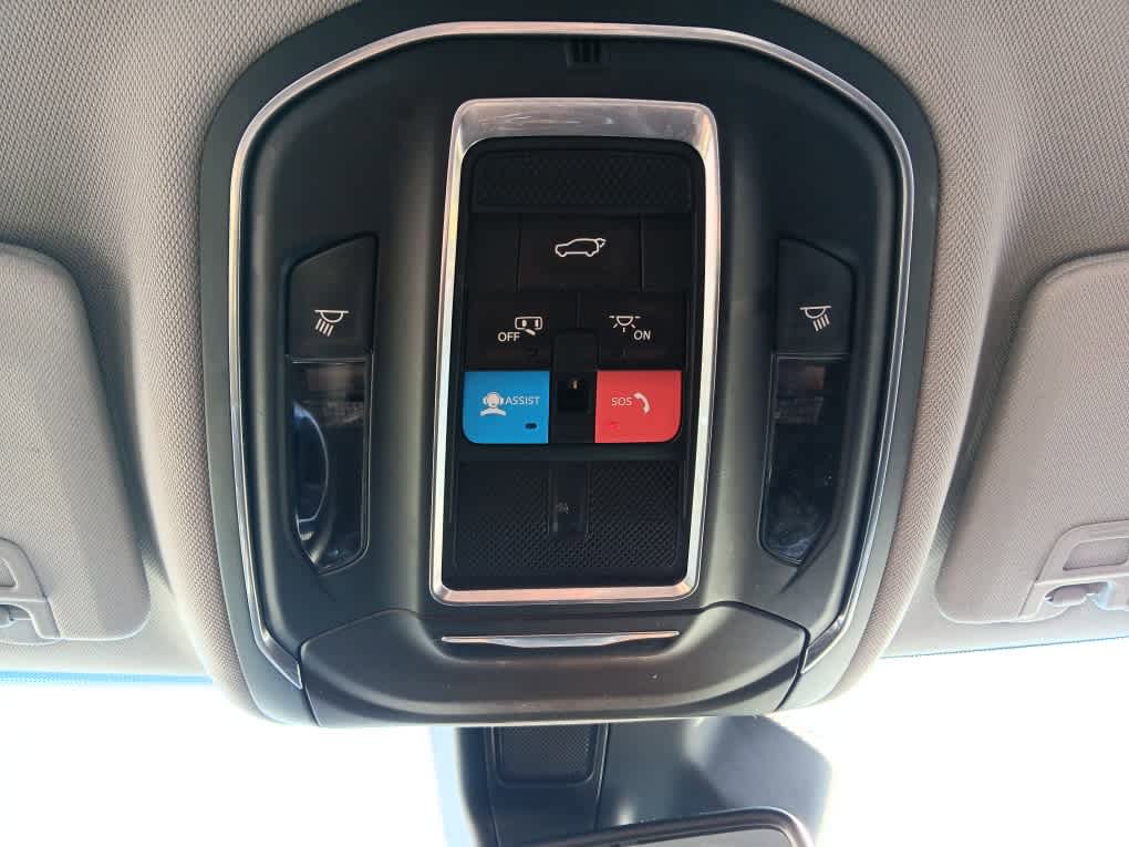 Used 2021 Jeep Grand Cherokee L Laredo w/ Luxury Tech Group I image 31