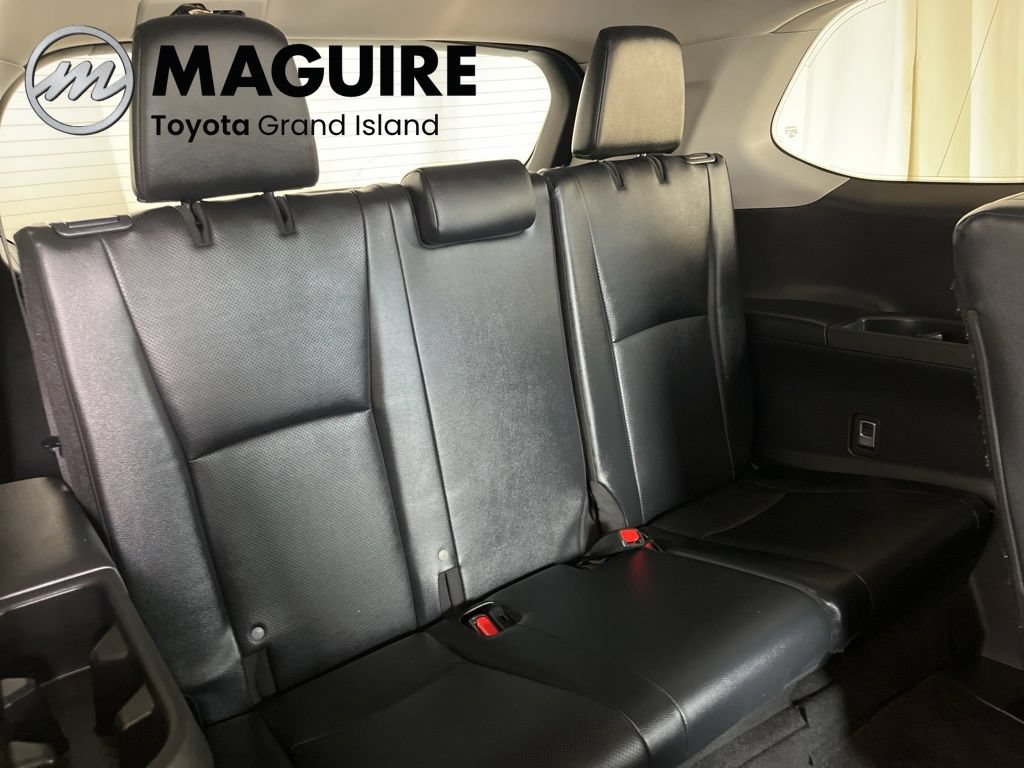 Used 2024 Toyota Grand Highlander AWD image 35