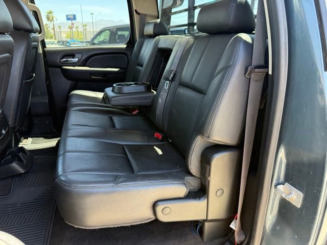 Used 2014 Chevrolet Silverado 2500 LTZ w/ LTZ Plus Package AWD/4WD image 34