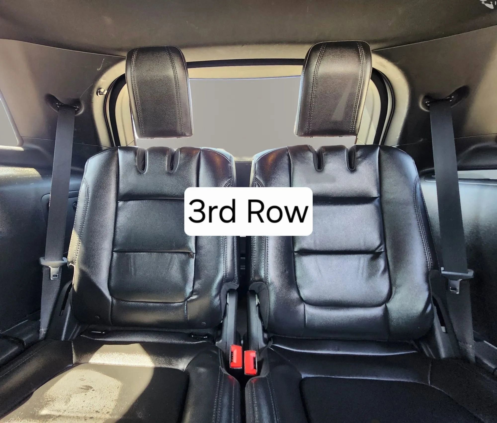 Used 2017 Ford Explorer XLT w/ Equipment Group 202A image 21