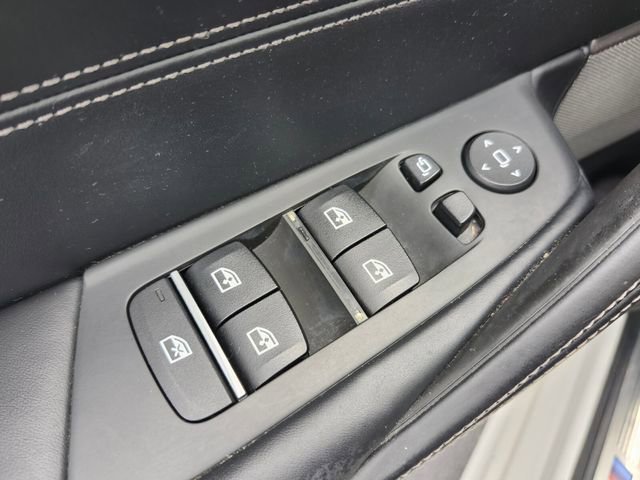 Used 2020 BMW 540i xDrive w/ M Sport Package image 33