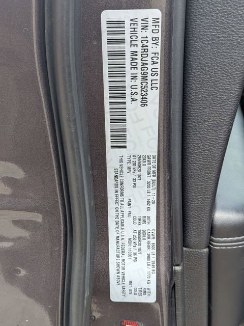 Used 2021 Dodge Durango SXT AWD/4WD image 34