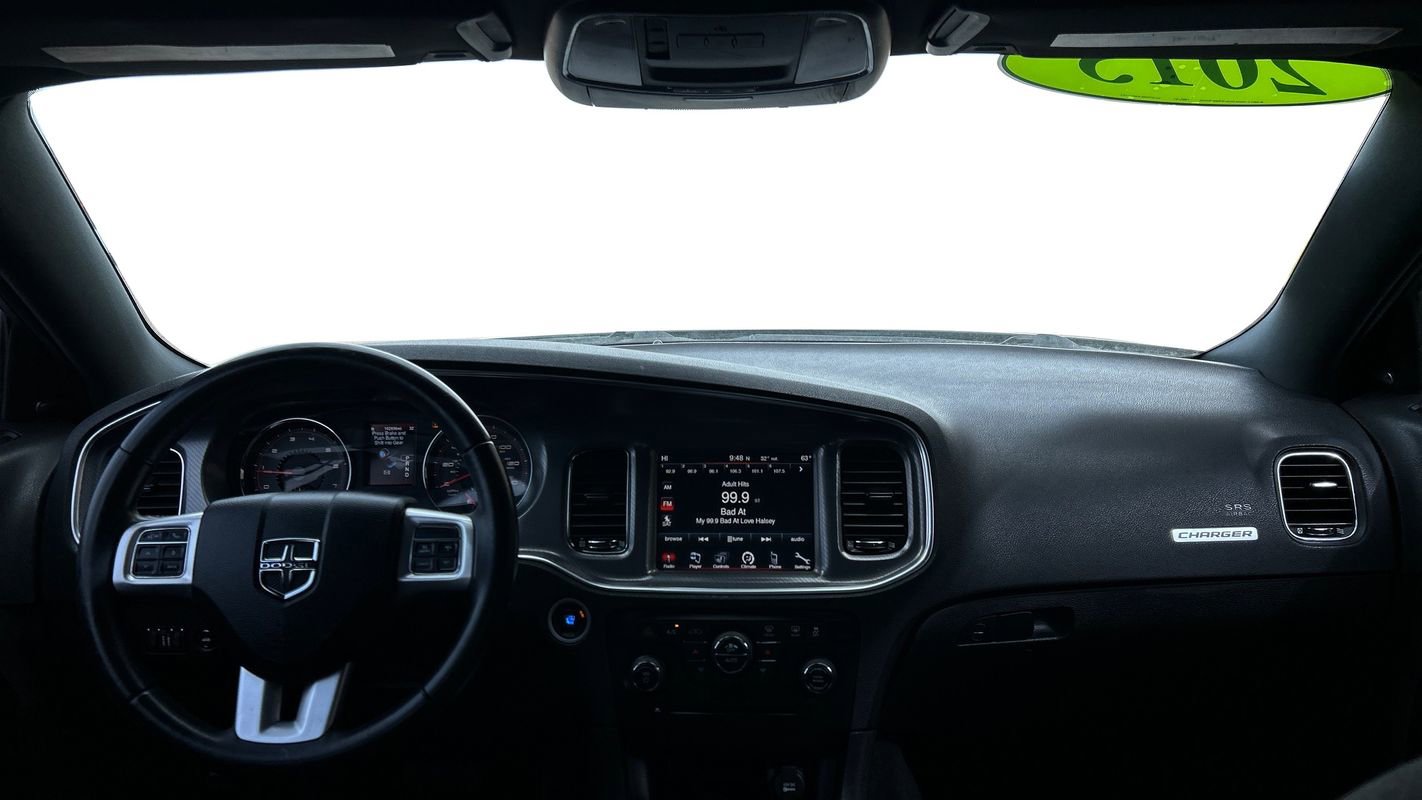 Used 2013 Dodge Charger SXT image 26
