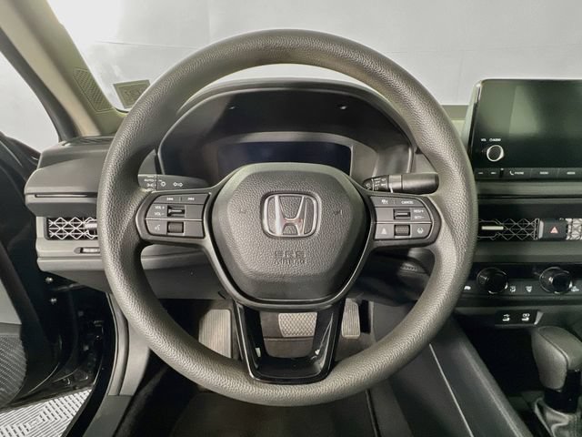 Certified 2023 Honda Accord EX image 11