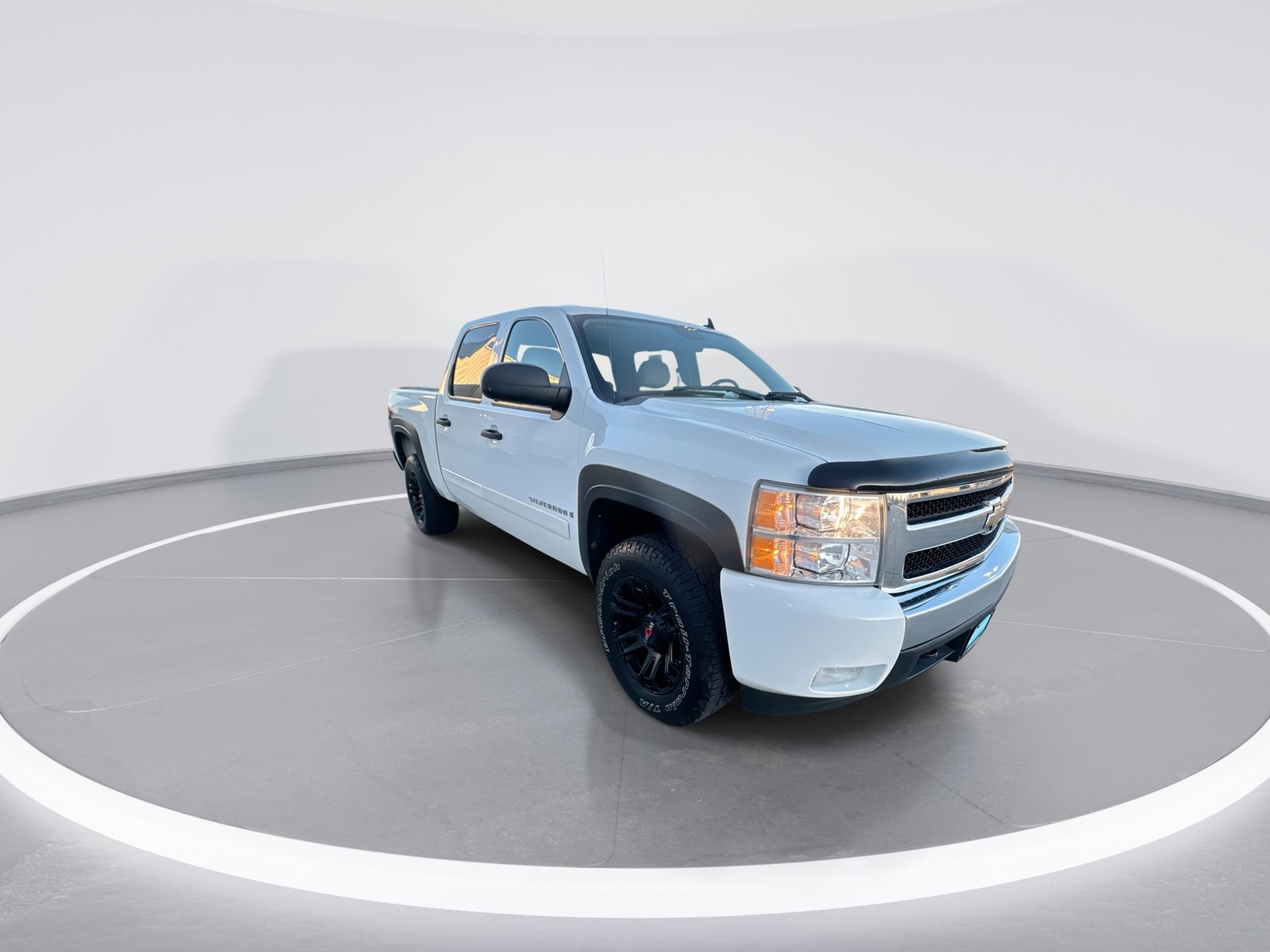 Used 2008 Chevrolet Silverado 1500 LT w/ Power Pack Plus AWD/4WD image 2