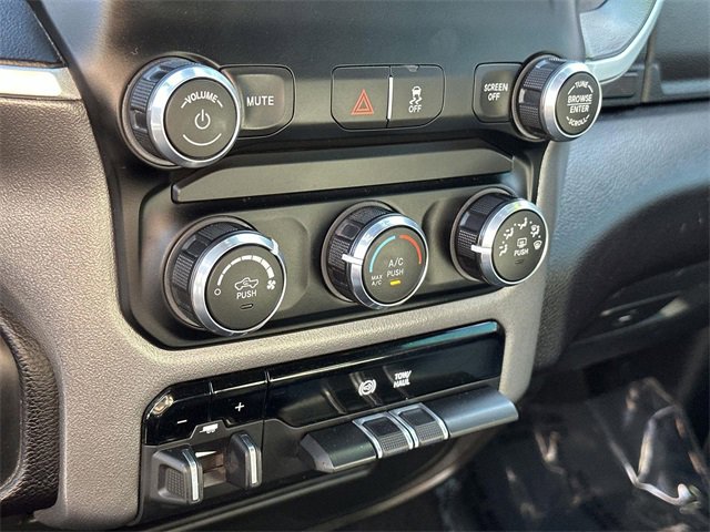 Used 2024 RAM 2500 Big Horn image 38