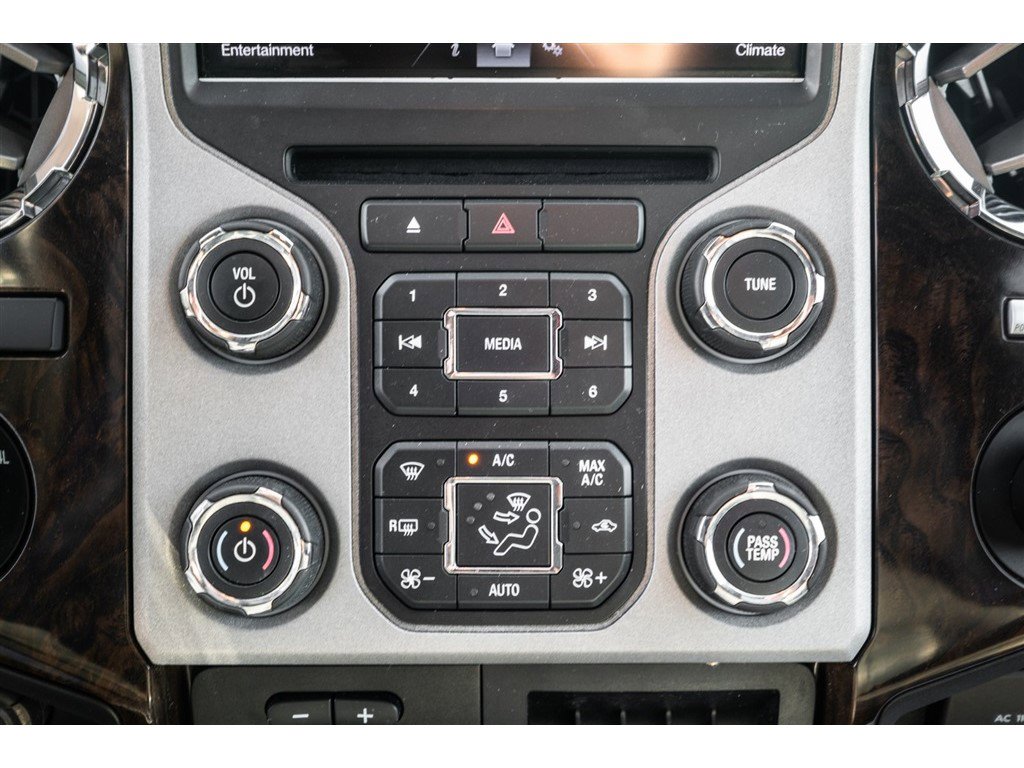Used 2013 Ford F350 Platinum w/ FX4 Off Road Pkg AWD/4WD image 25