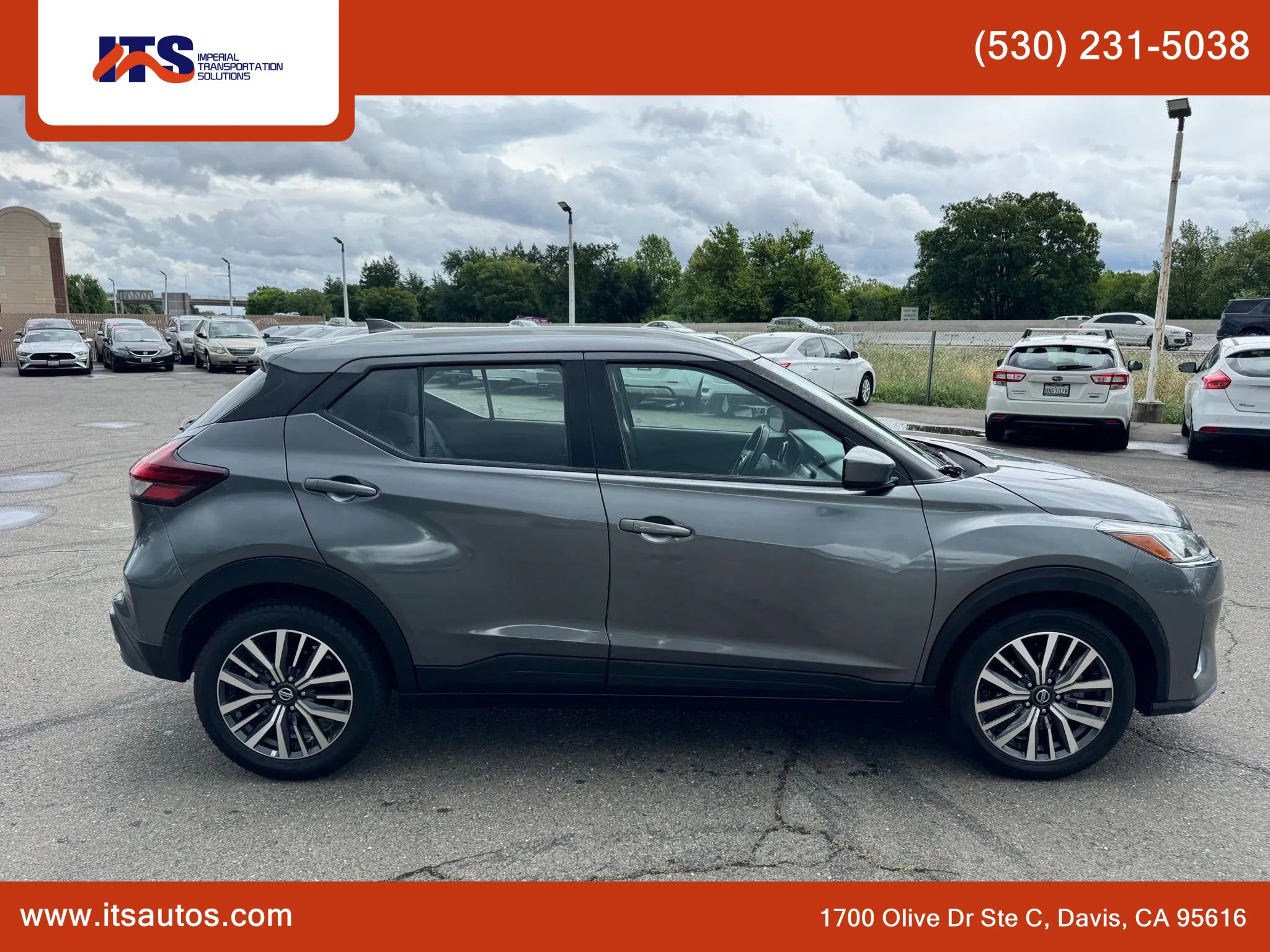 Used 2021 Nissan Kicks SV image 6