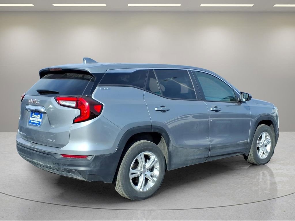Certified 2024 GMC Terrain SLE AWD/4WD image 3