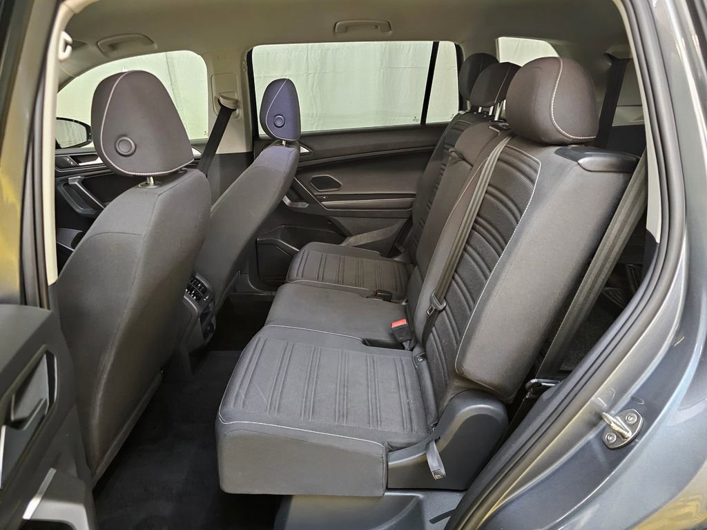 Used 2022 Volkswagen Tiguan S image 17