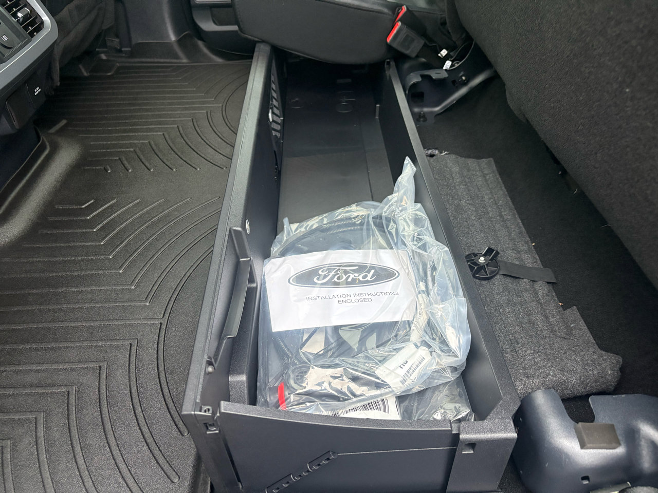 Used 2024 Ford F350 Lariat w/ Lariat Ultimate Package image 45