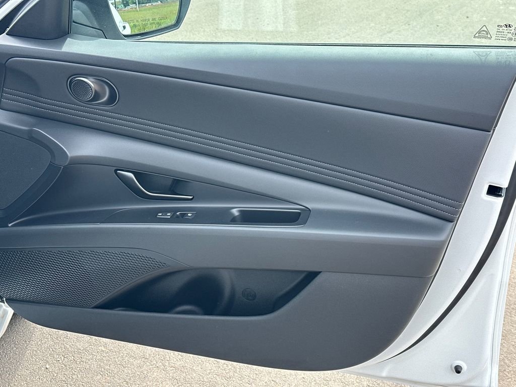 New 2026 Hyundai Elantra SEL Sport image 14