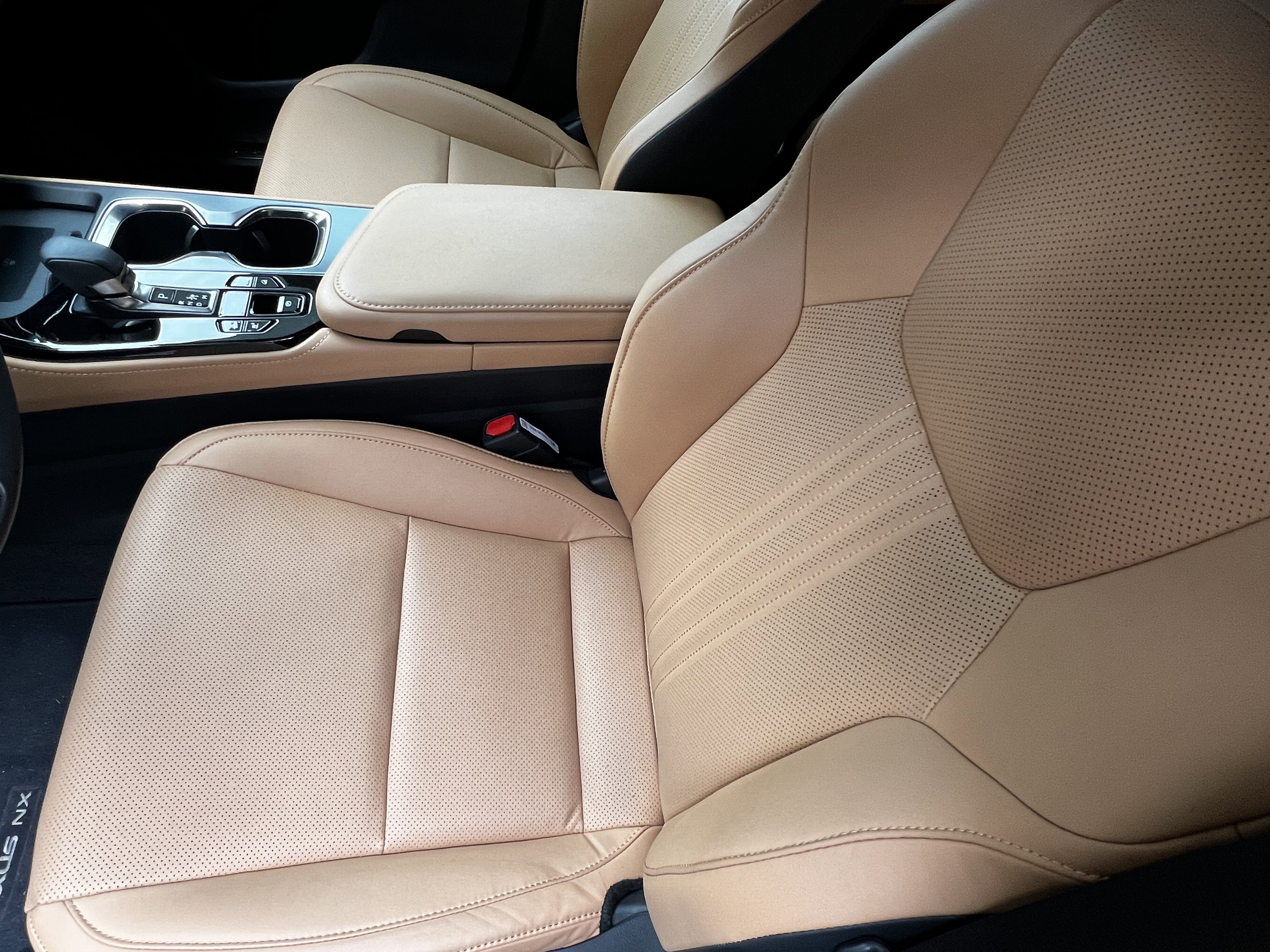 Used 2024 Lexus NX 350 AWD image 15