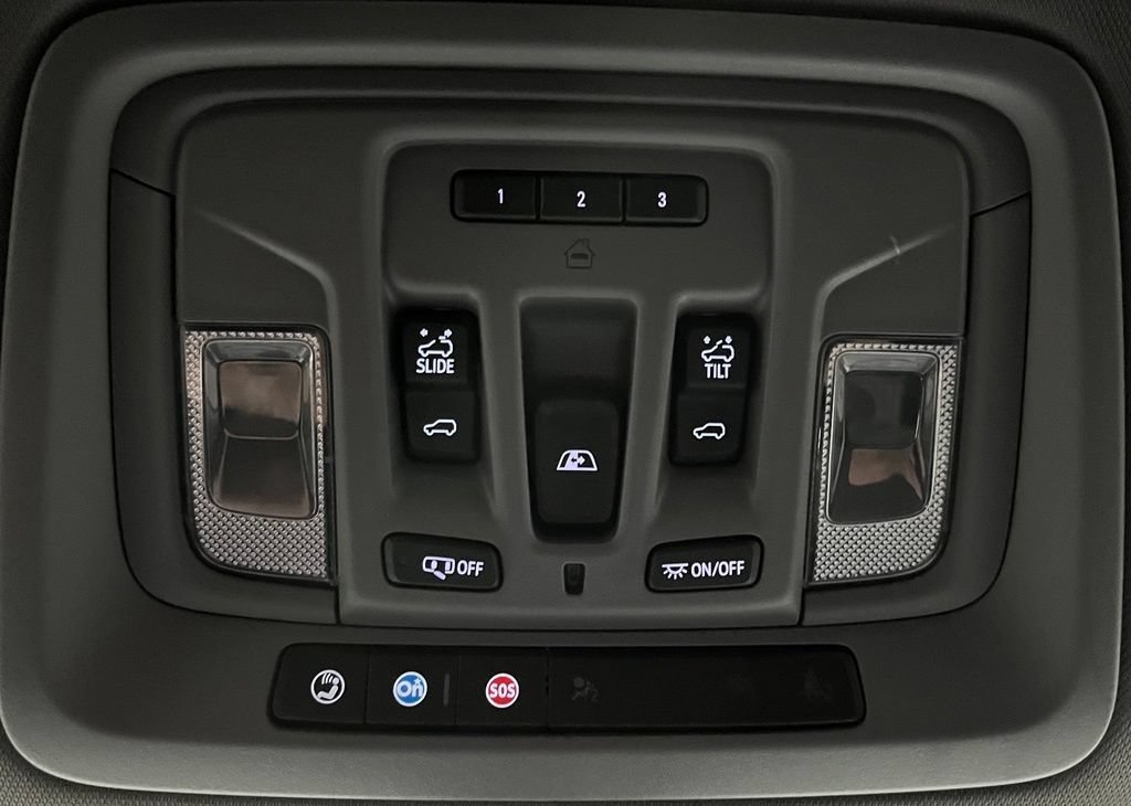 Used 2020 GMC Sierra 1500 Denali w/ Technology Package AWD/4WD image 41