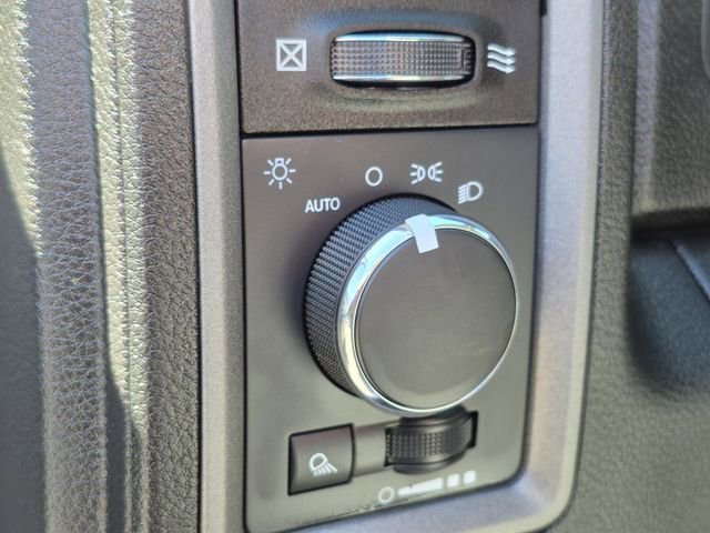 Certified 2022 RAM 1500 Tradesman w/ Popular Equipment Group image 9