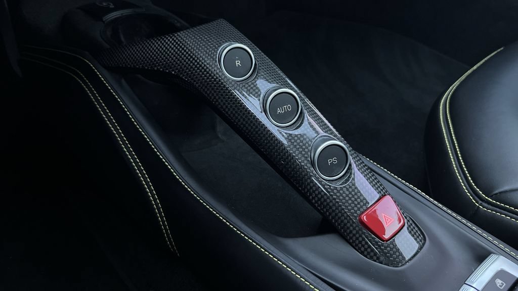 Certified 2019 Ferrari 488 GTB RWD image 20