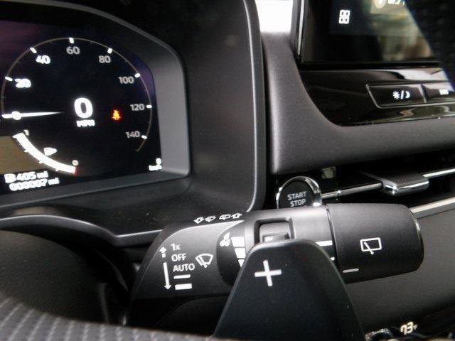 New 2025 Mitsubishi Outlander SE image 37