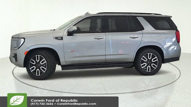 Used 2024 GMC Yukon AT4 w/ AT4 Premium Plus Package AWD/4WD image 2