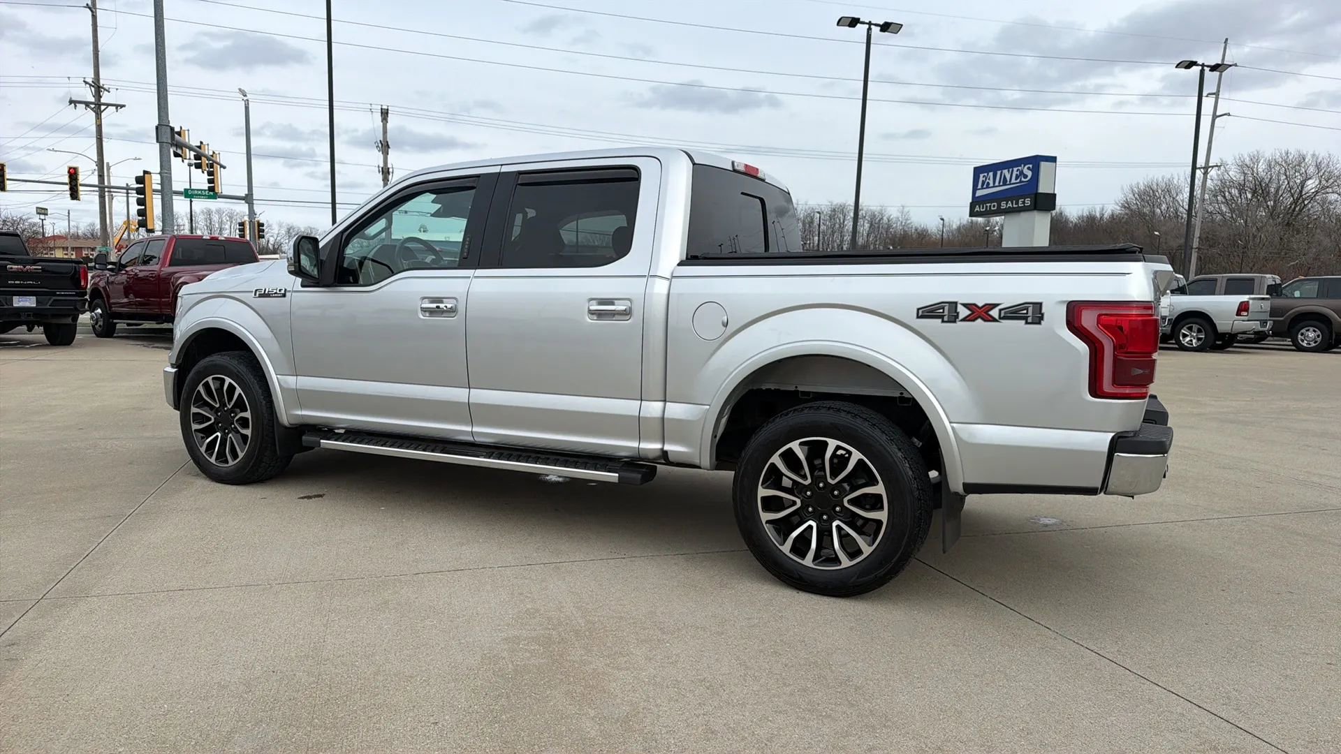 Used 2017 Ford F150 Lariat w/ Equipment Group 502A Luxury image 12