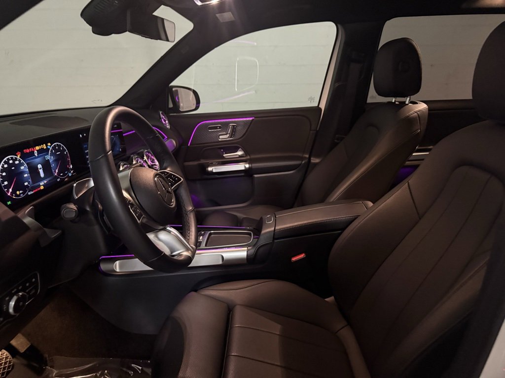 Used 2024 Mercedes-Benz GLB 250 image 16