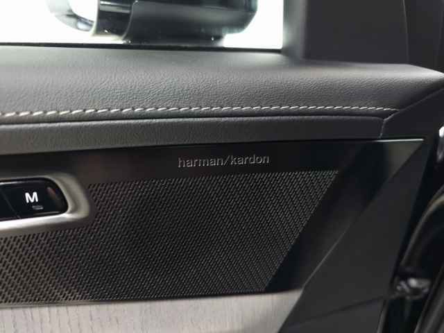 Used 2026 Volvo XC90 B6 Ultra w/ Protection Package image 17