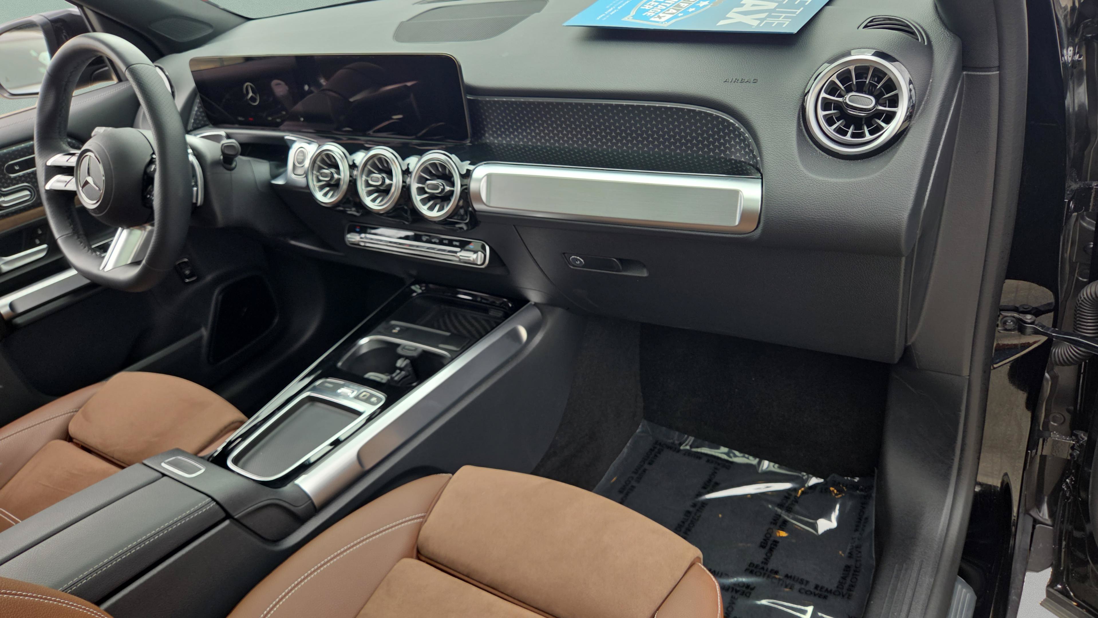 Used 2026 Mercedes-Benz GLB 250 image 18