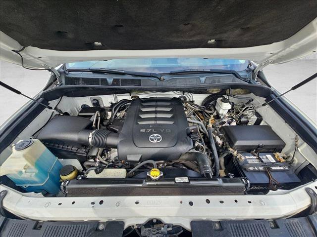 Used 2016 Toyota Tundra SR5 w/ SR5 Upgrade Package image 21