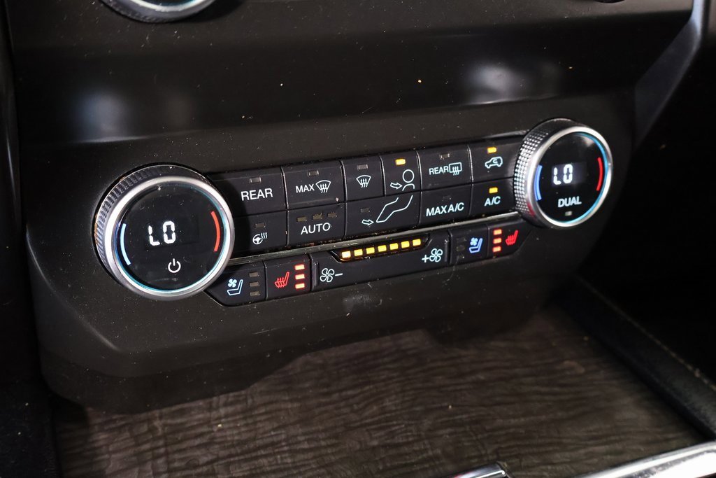 Used 2021 Ford Expedition Max Limited image 8