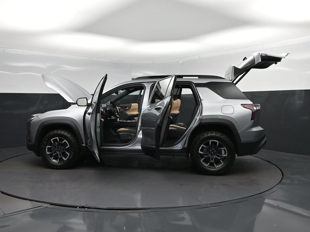New 2026 Chevrolet Equinox ACTIV w/ Convenience Package III FWD image 46