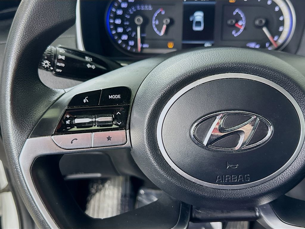 Used 2022 Hyundai Santa Cruz SEL image 21