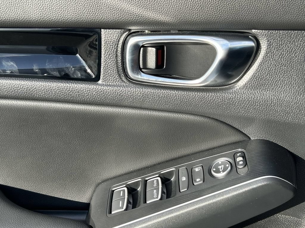 Used 2022 Honda Civic Touring image 24