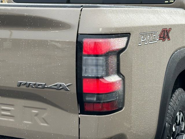 Used 2023 Nissan Frontier PRO-4X w/ Technology Package image 16