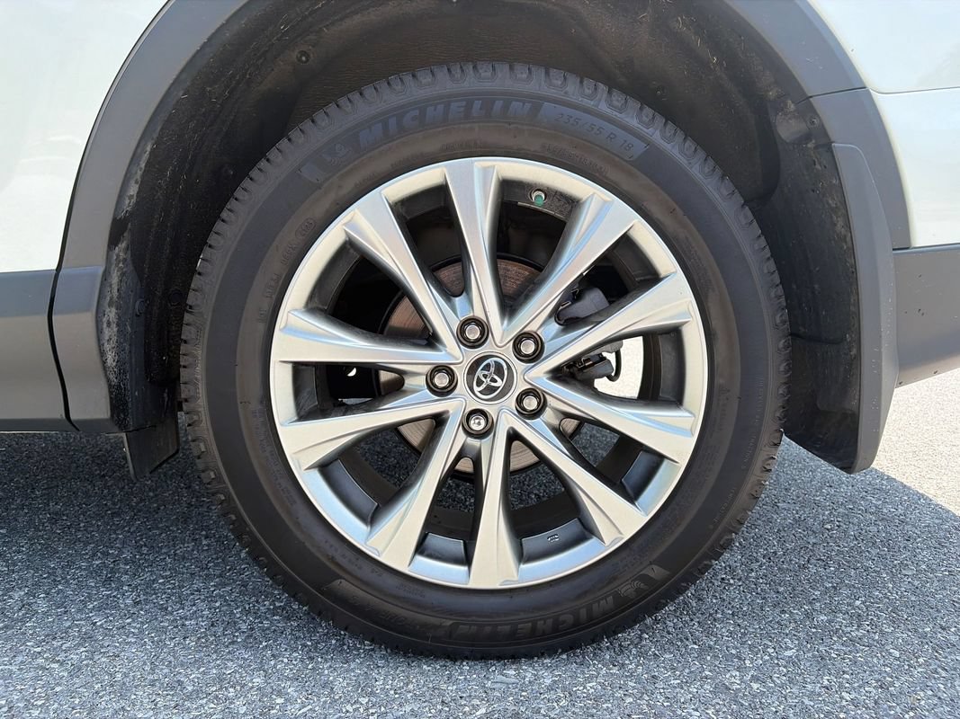 Used 2017 Toyota RAV4 Limited w/ All Weather Liner Package AWD/4WD image 30