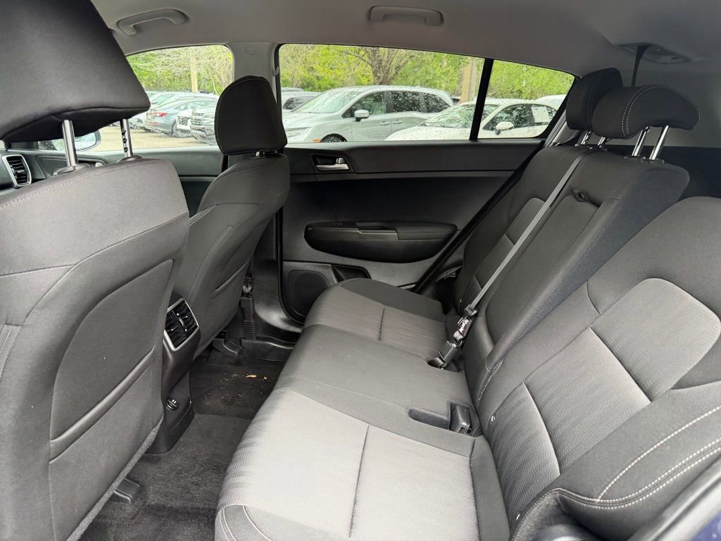 Used 2021 Kia Sportage LX image 11