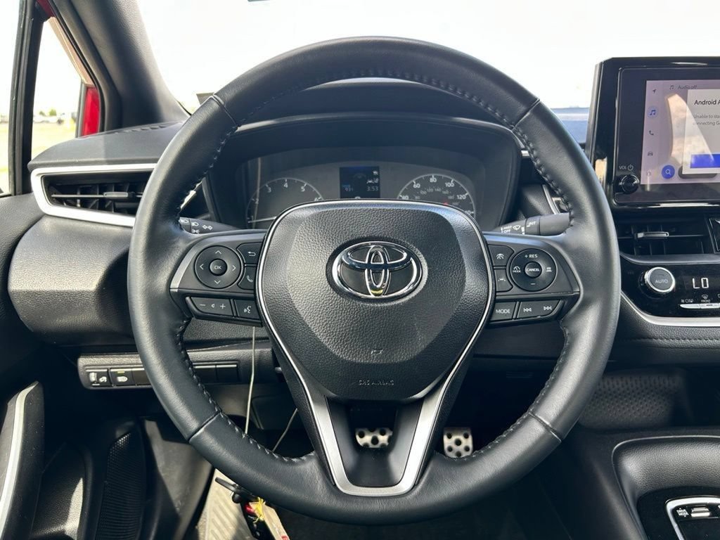 Used 2025 Toyota Corolla SE w/ Convenience Package FWD image 20