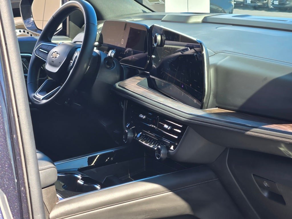 Certified 2025 Chevrolet Tahoe LT AWD/4WD image 9