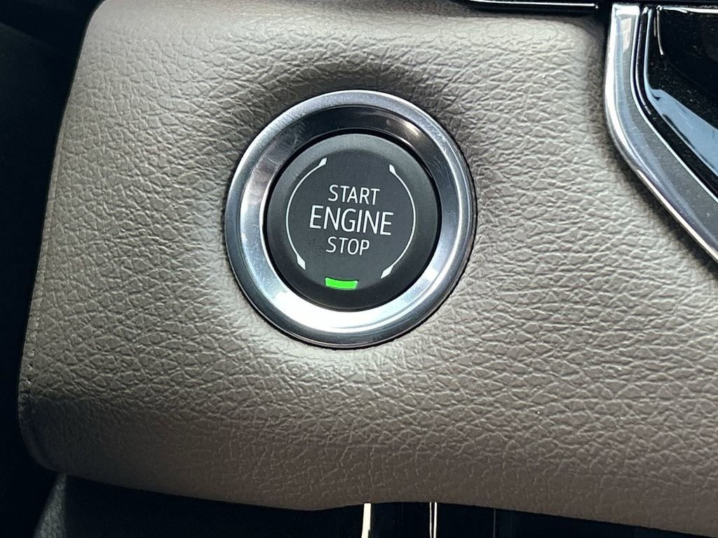 New 2026 GMC Canyon Denali AWD/4WD image 17