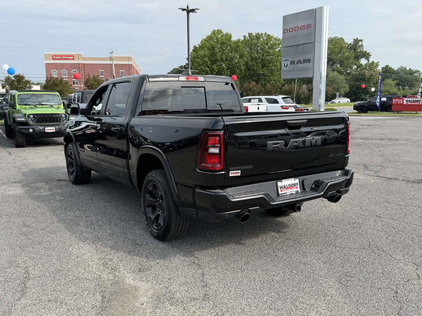 Used 2025 RAM 1500 Big Horn AWD/4WD image 5