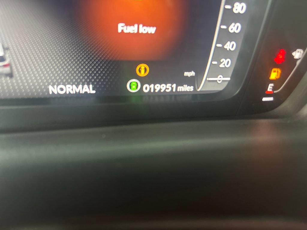 Used 2025 Honda Pilot Black Edition image 21
