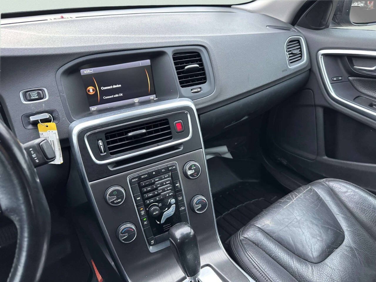 Used 2012 Volvo S60 T5 FWD image 29