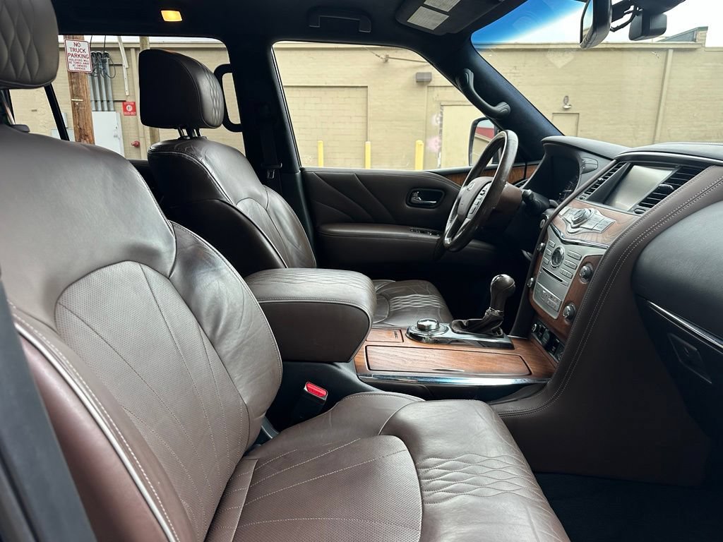 Used 2017 INFINITI QX80 Limited AWD/4WD image 14