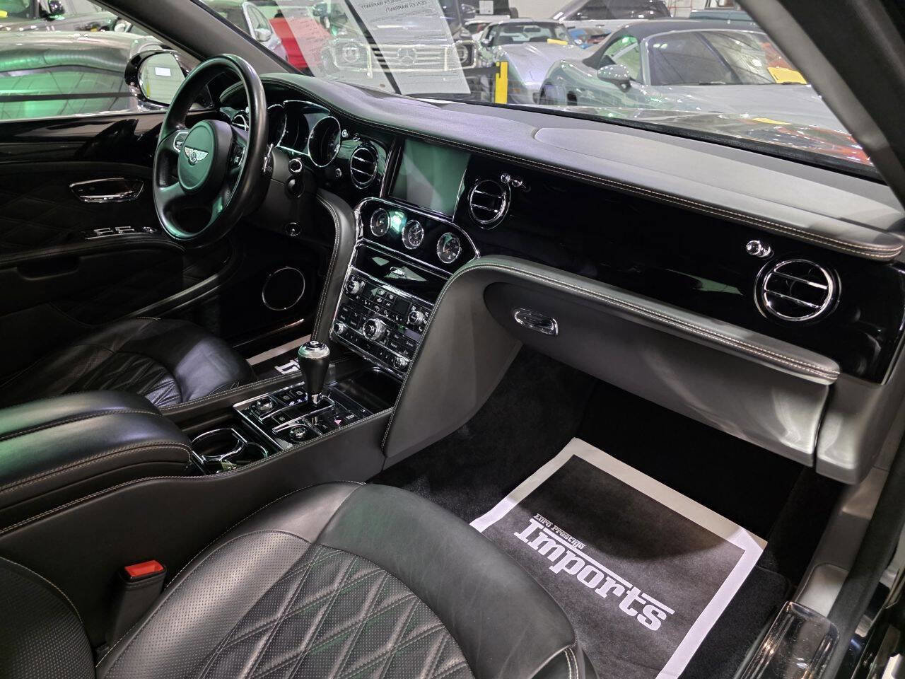 Used 2017 Bentley Mulsanne RWD image 30
